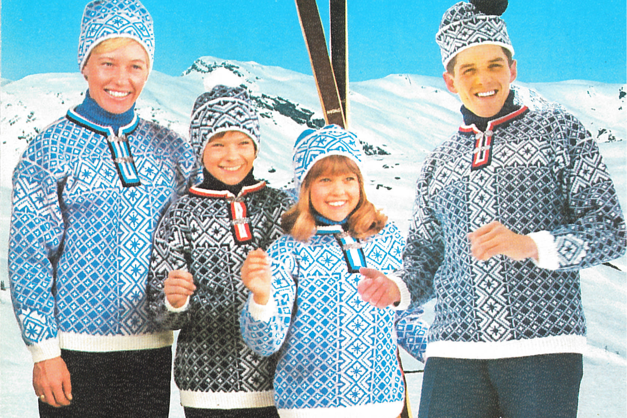 Ski-VM Vysoké Tatry, (tidligere) Tsjekkoslovakia  1970  Norge kom på 6. plass sammenlagt (0 gull, 1 sølv, 2 bronse).  Sølv: Odd Martinsen, 15 km langrenn.  Bronse: Odd Martinsen, 30 km langrenn og Lars Grini, hopp normalbakke (K90).      Bildet viser de norske langrennsutøverne Berit Mødre og Gjermund Eggen sammen med to unge supportere. 